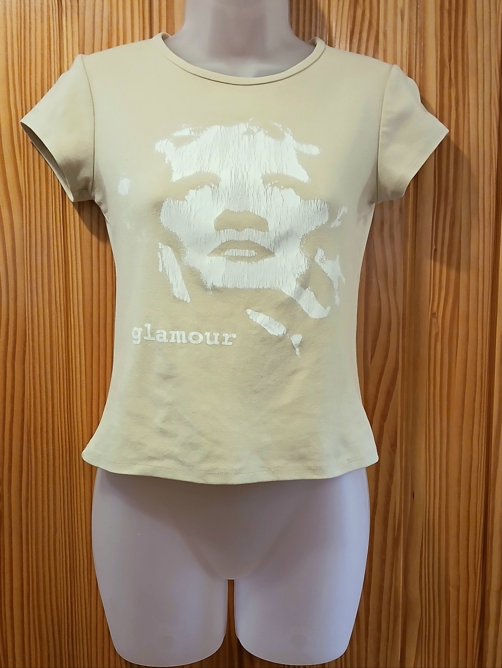 🎉4 For $25🎉 Expensive Vintage 90s Tee